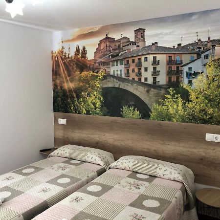 Pension Mavi ลอส อาร์กอส ภายนอก รูปภาพ